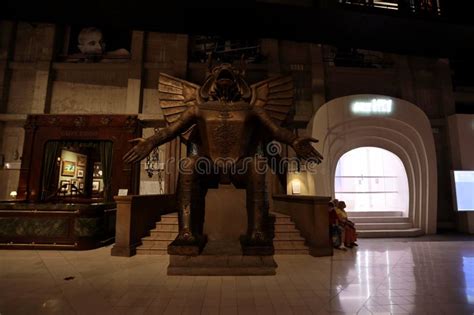  Cabiría, Una Odisea Visual de Amor y Sacrifico en la Era del Cine Silencioso!